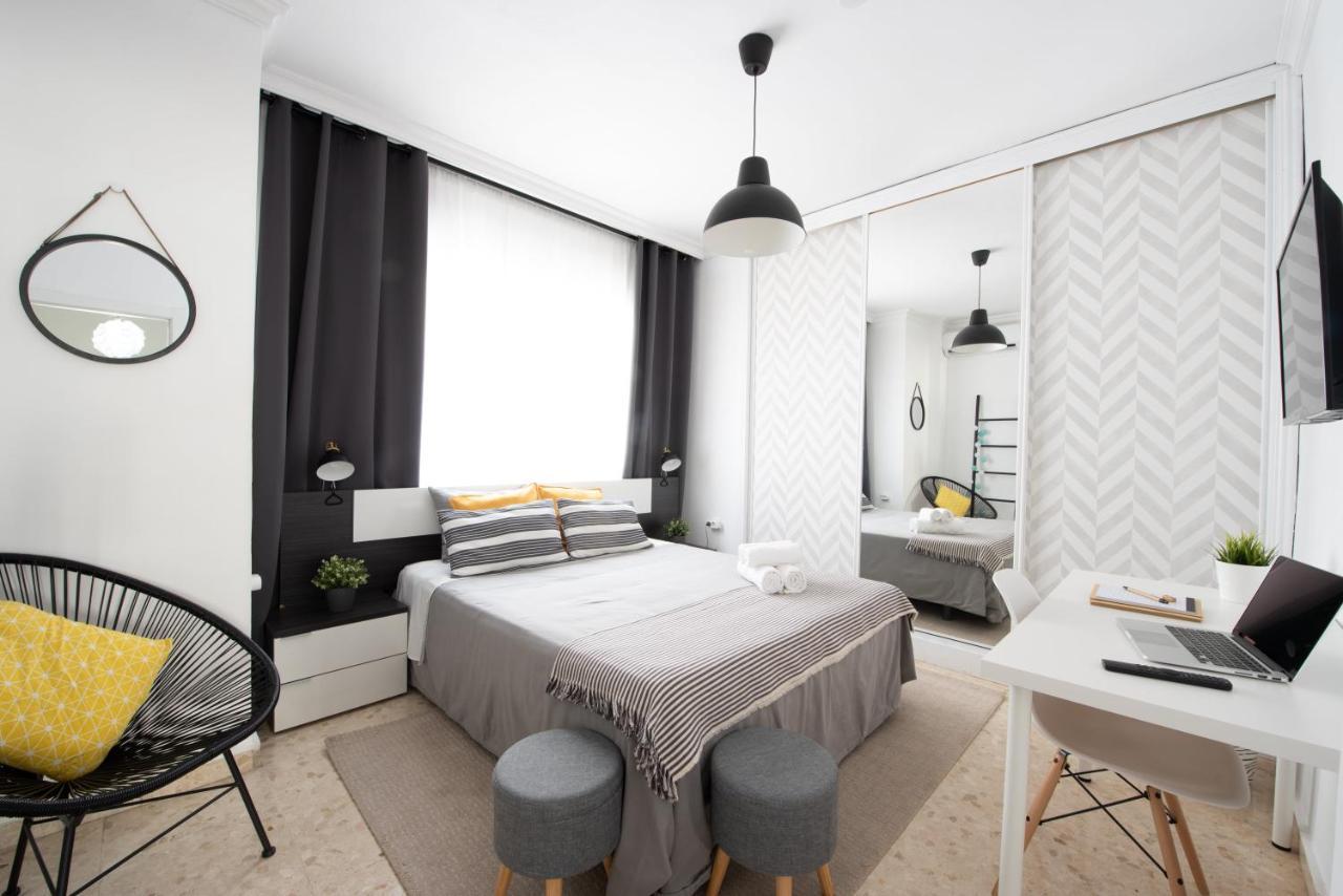 Nordik Rooms Urban - Trinidad Malaga Bagian luar foto