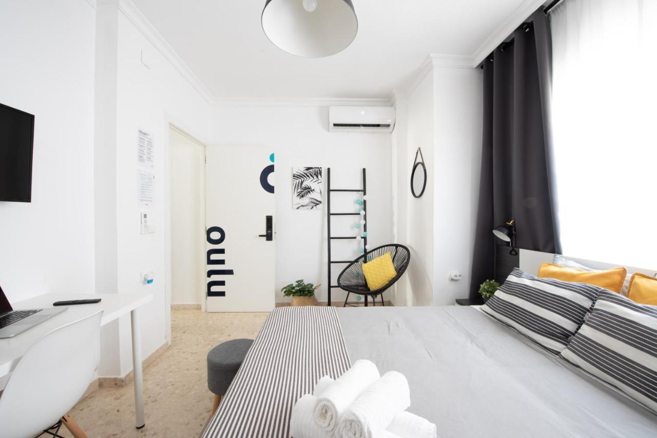 Nordik Rooms Urban - Trinidad Malaga Bagian luar foto