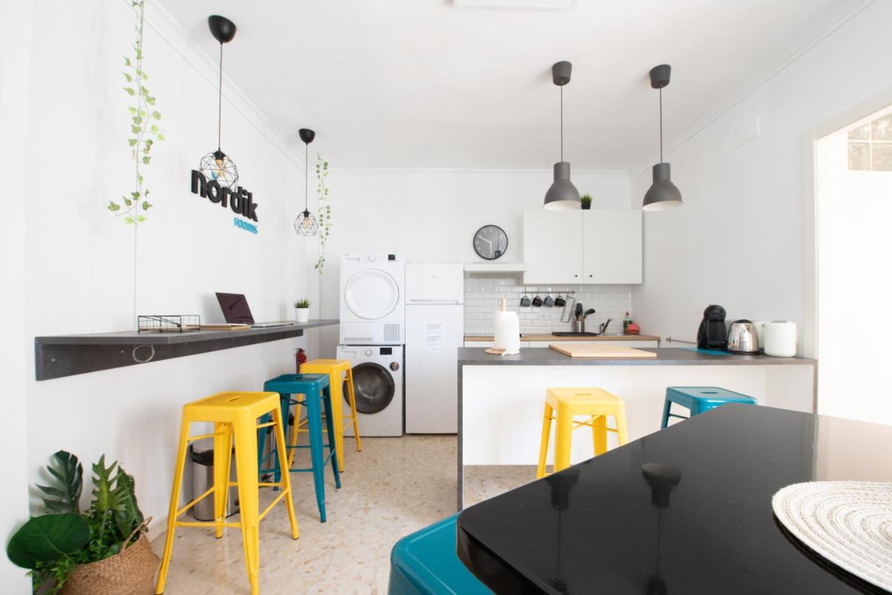Nordik Rooms Urban - Trinidad Malaga Bagian luar foto