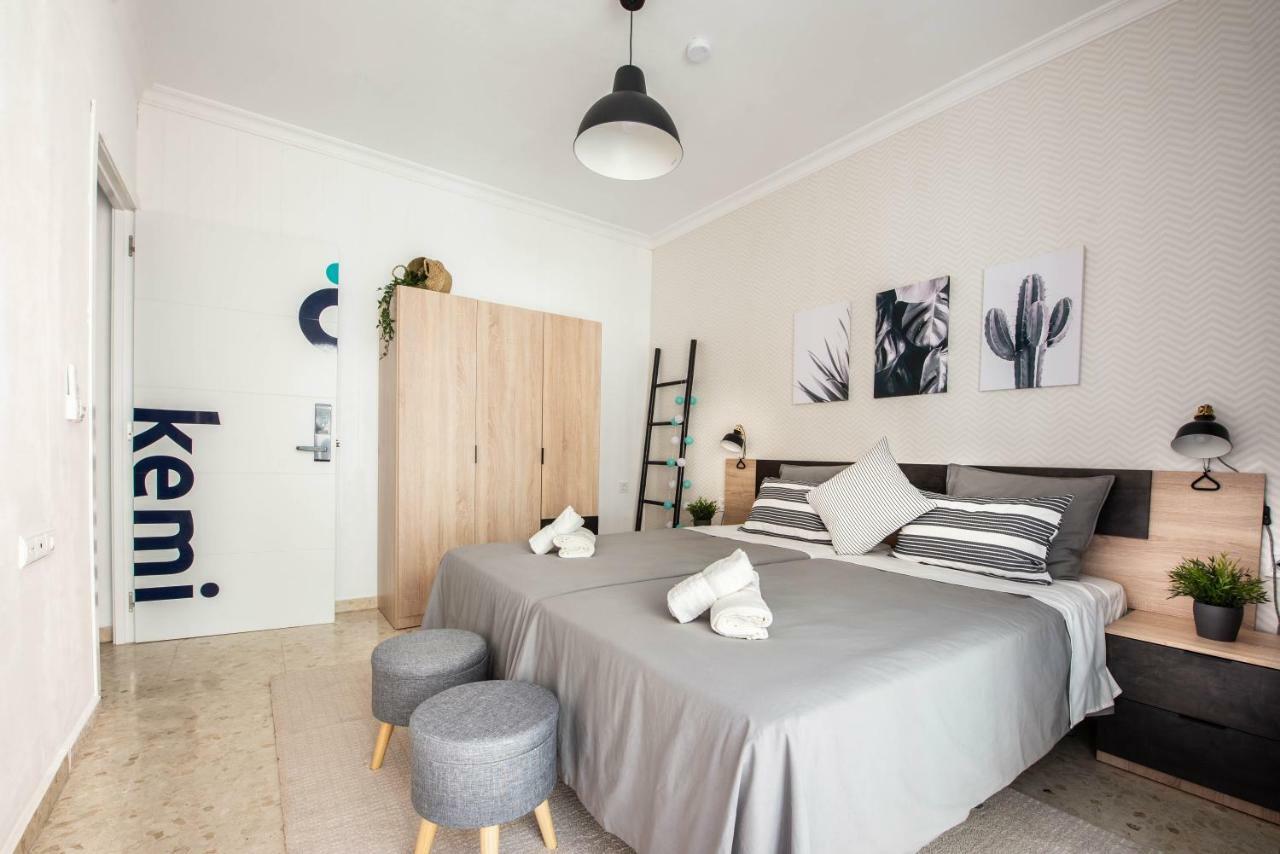 Nordik Rooms Urban - Trinidad Malaga Bagian luar foto
