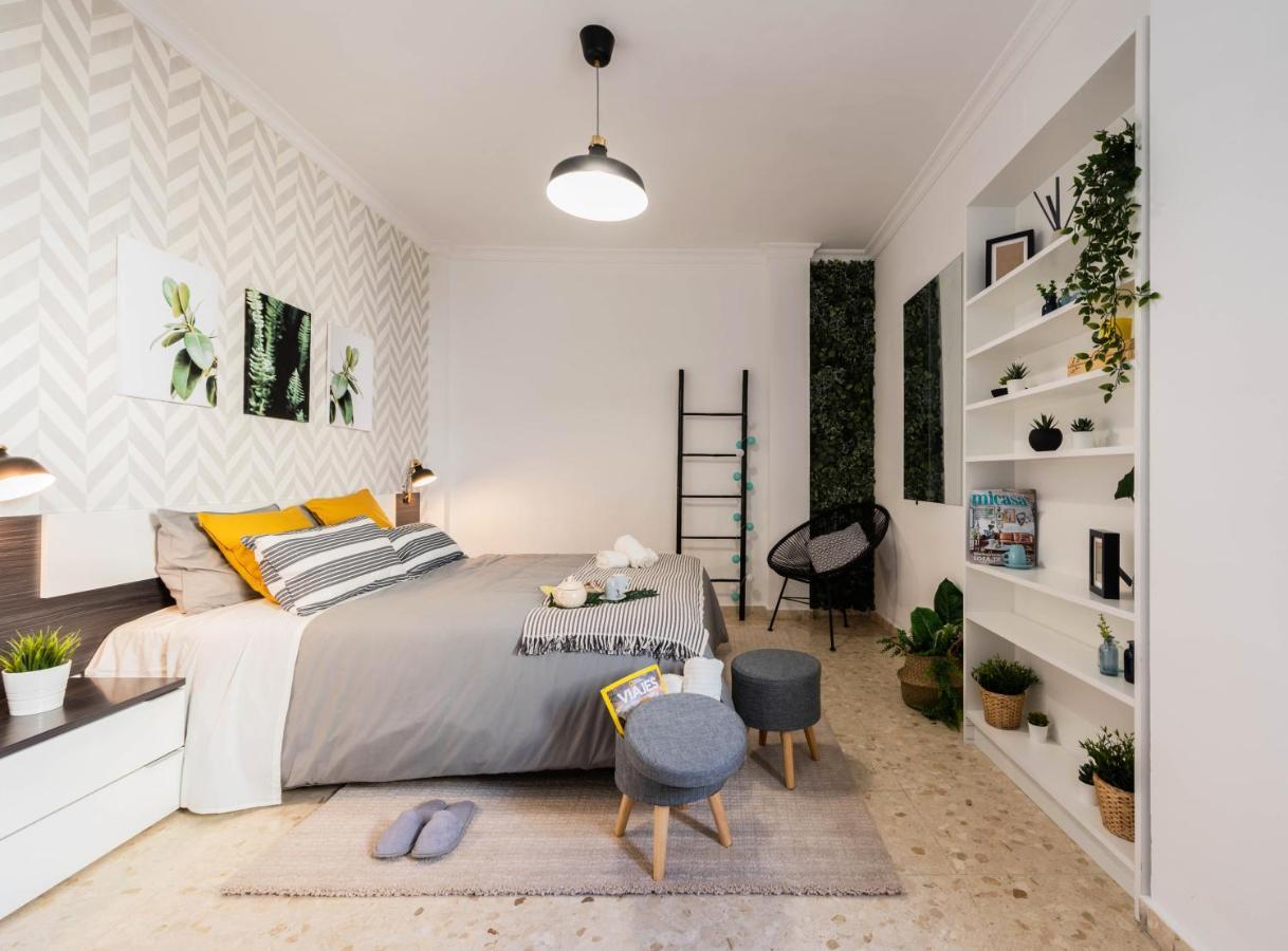 Nordik Rooms Urban - Trinidad Malaga Bagian luar foto